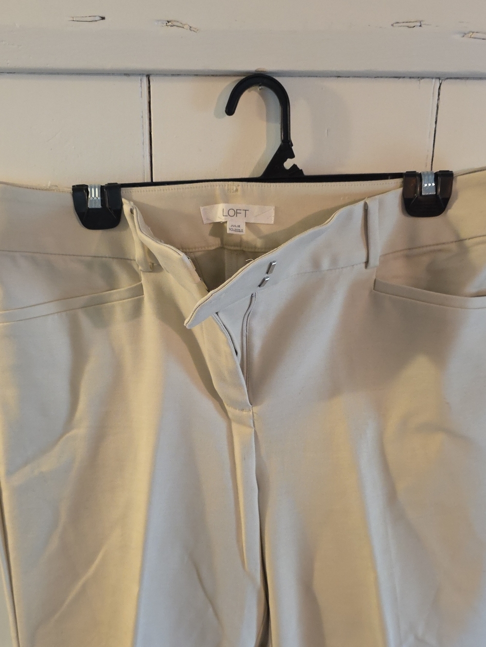 LOFT Women's Cream Chinos - Flat Front Dress Pants